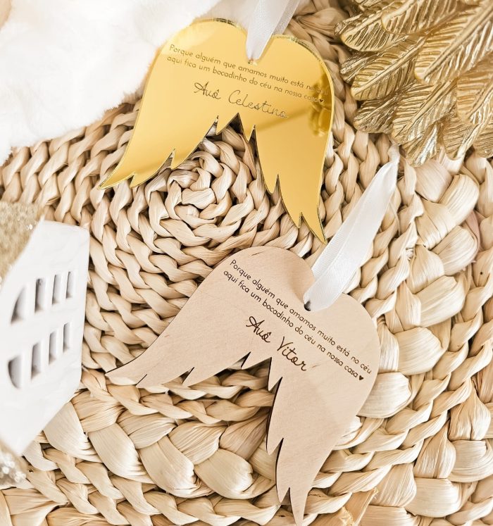 Ornamentos especiais em forma de asas personalizáveis