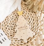 Ornamento O Meu Primeiro Natal – Forma Árvore e Nome