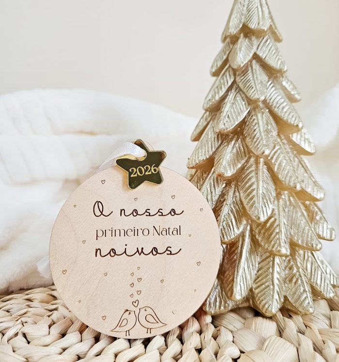 Bola de natal "O nosso primeiro Natal Noivos"