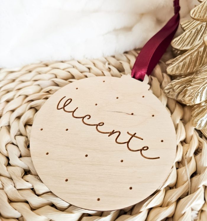 Bola de Natal Madeira Personalizada com Nome