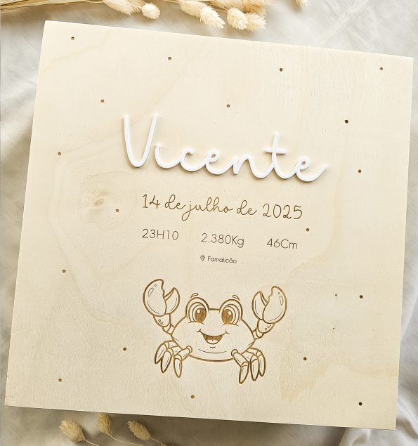 Caixa de Nascimento com Caranguejo para Recordações