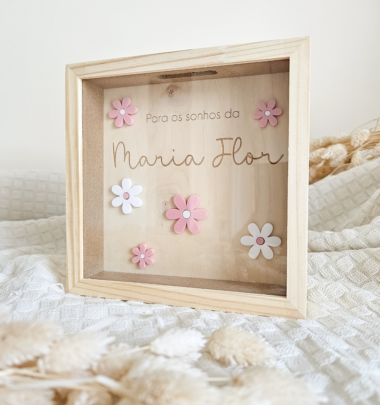 Mealheiro Personalizado em Madeira - Flores - PIPÁPÁ - Amor em Madeira Mealheiro Personalizado em Madeira - Flores