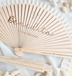 leque-personalizado-batismo-madeira-tecido-branco