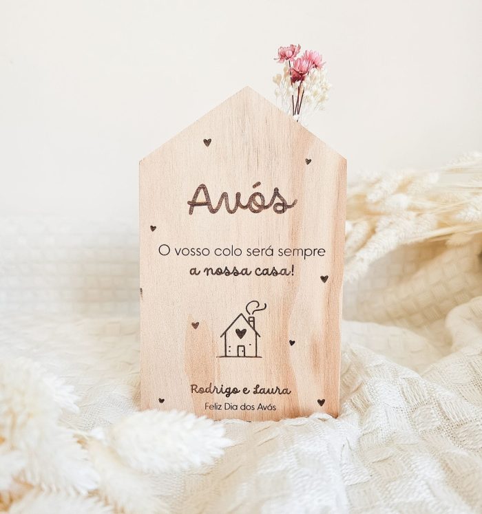 Descobre também outros presentes personalizados para o Dia dos Avós e crie um conjunto cheio de significado!