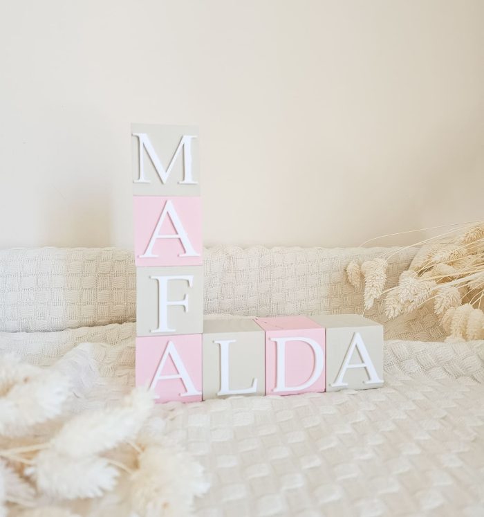 cubos-personalizados-com-nome