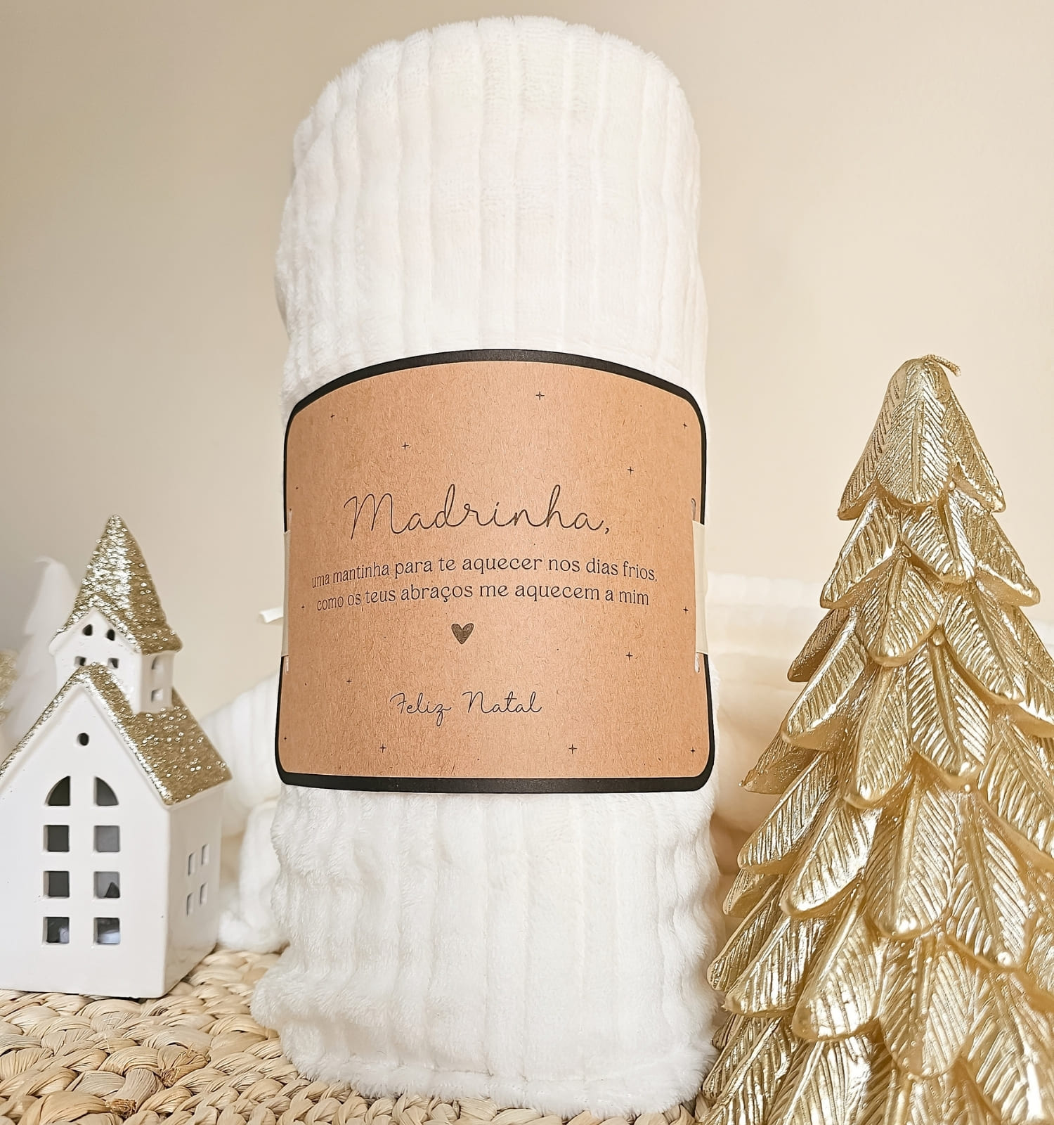 Manta polar personalizada com nome e mensagem especial para presente de Natal Manta polar personalizada com nome e mensagem especial para presente de Natal